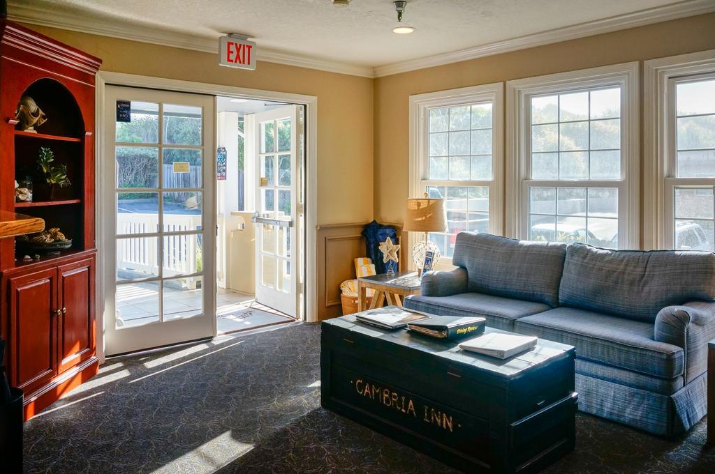 Sand Pebbles Inn Cambria Extérieur photo
