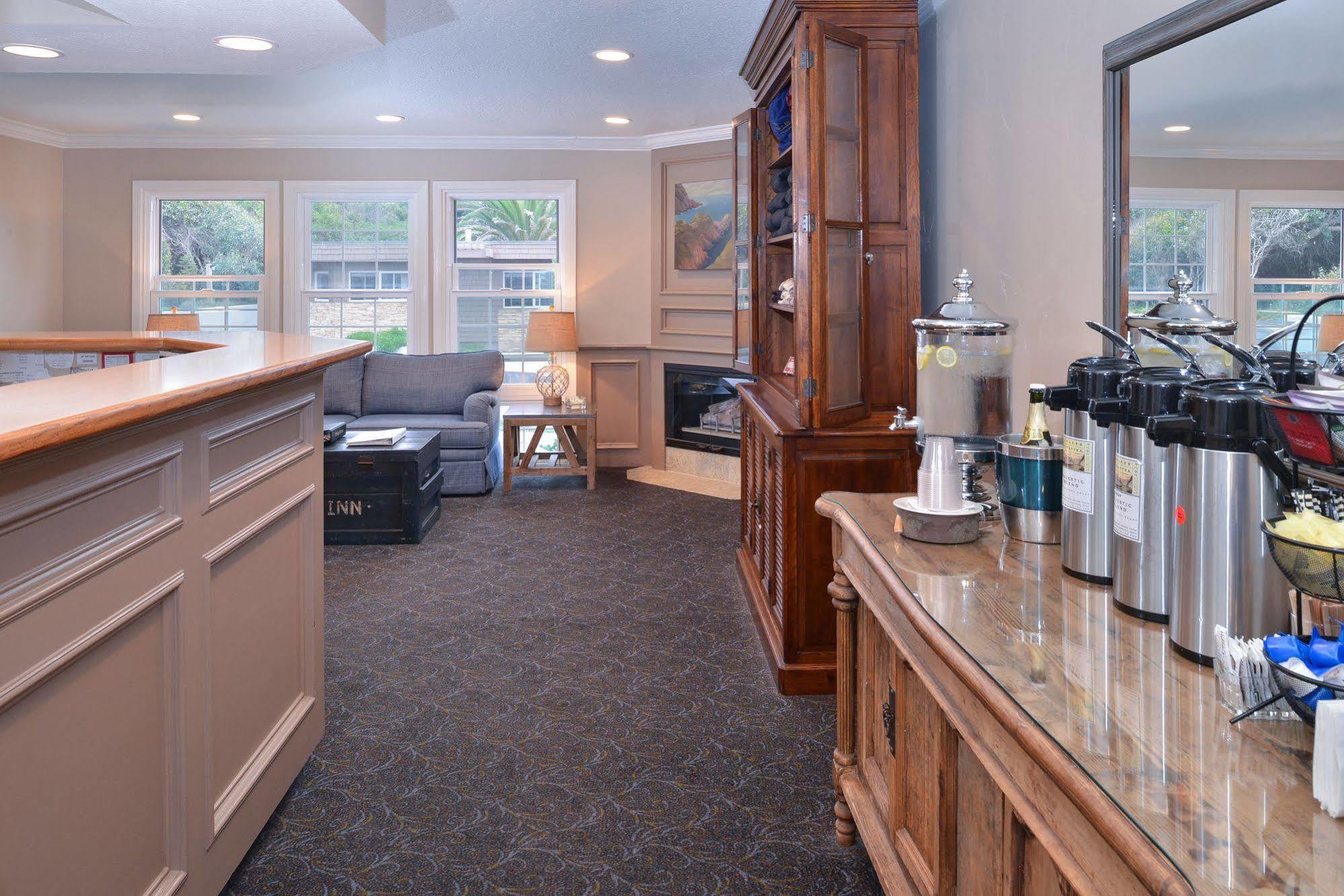 Sand Pebbles Inn Cambria Extérieur photo